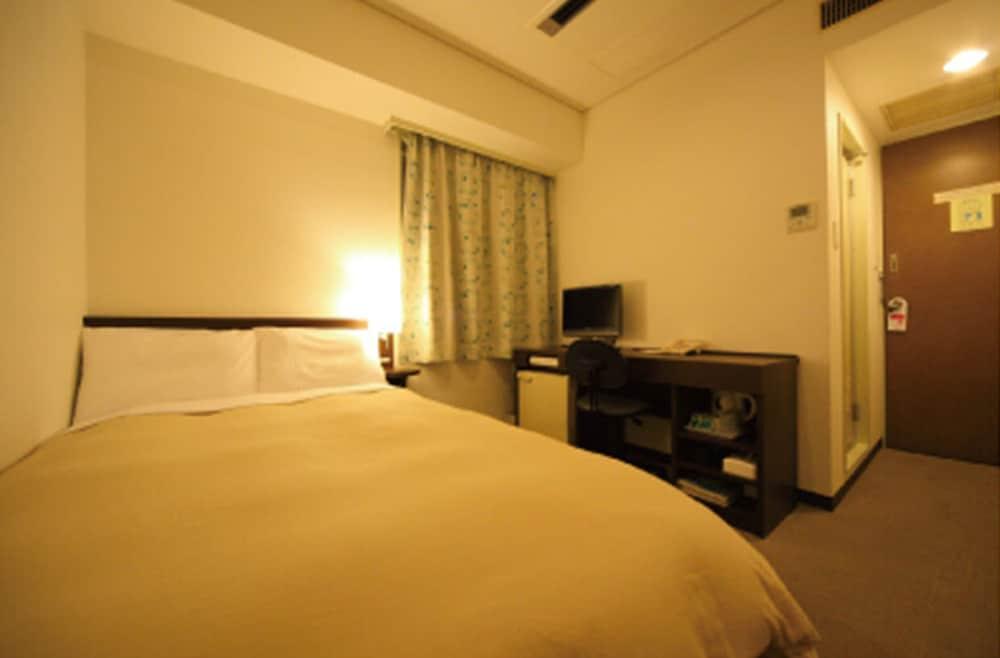 Hotel Park Side Hiroshima Peace Park Екстер'єр фото